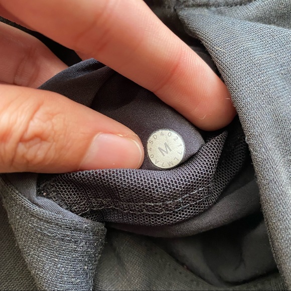 LULULEMON men’s black Connector 9” athletic shorts M - Picture 7 of 14